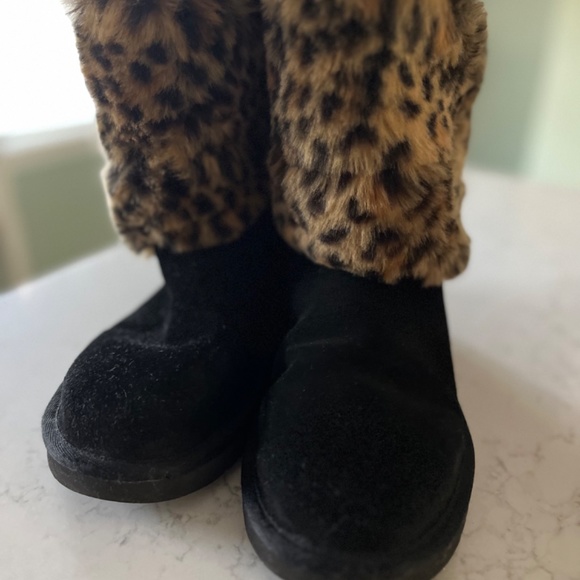Ugg boots Koolaburra size 6 - Picture 2 of 6